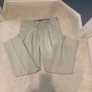 Dockers Dress Pants Front Pleats size 38 x 34